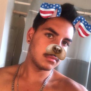 Meet your Posher, Andres